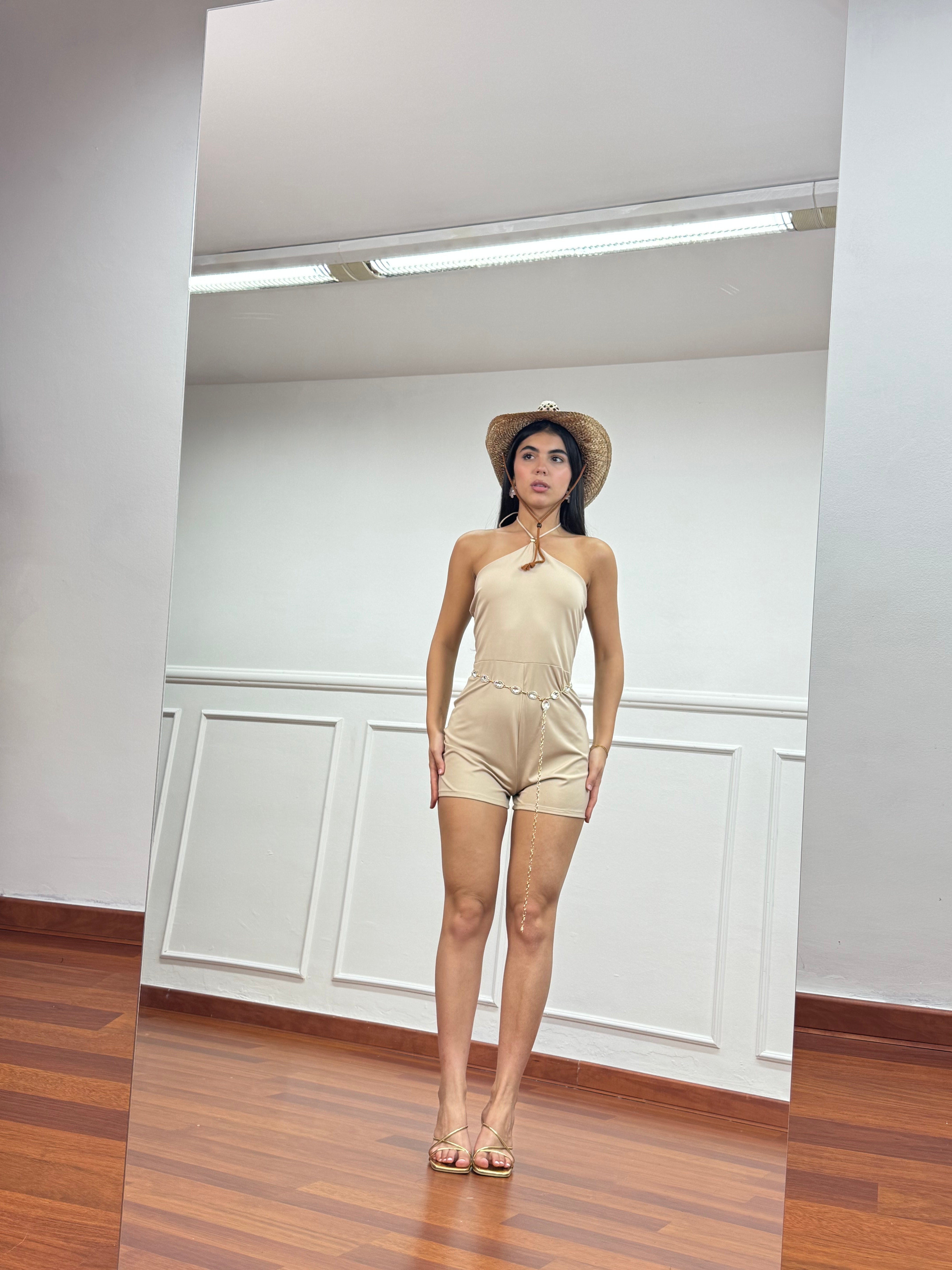 Tutina Cowgirl